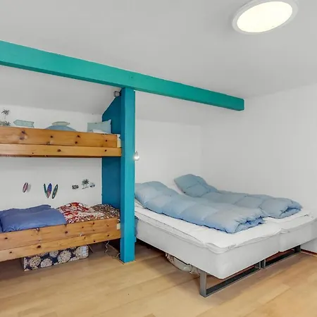 Three-bedroom In Vakantiehuis *