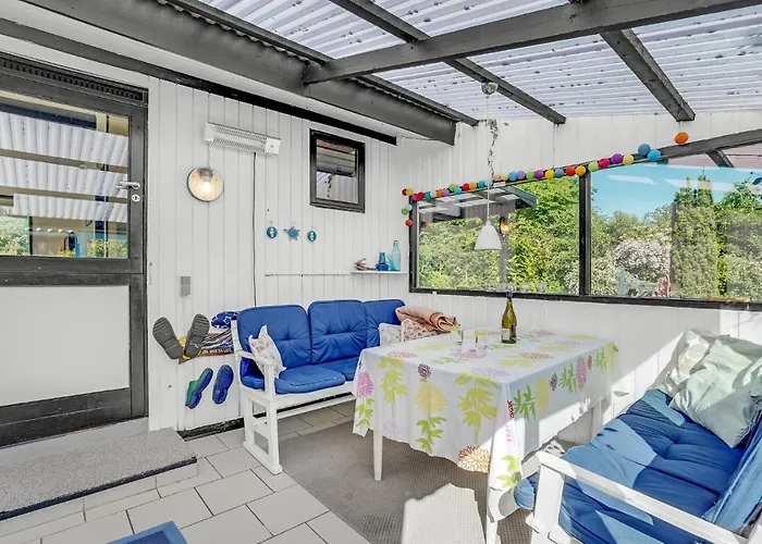 Holiday home Three-bedroom In Rodby